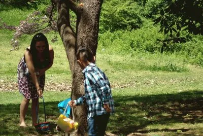 Hunting Easter eggs 2