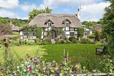 Little English Cottage