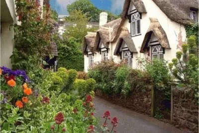 Cottage in England jigsaw puzzle