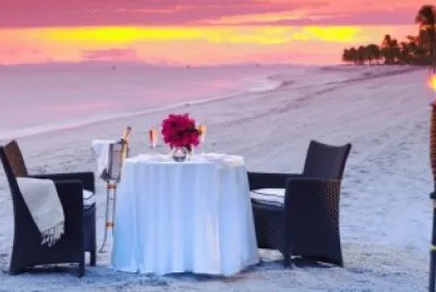 Romantic Table for Two-Panama