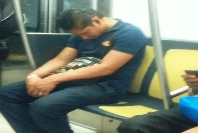 Sucedio en el metro jigsaw puzzle