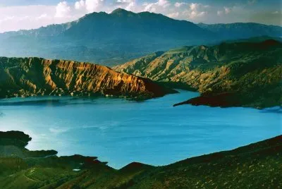 lago e montagna
