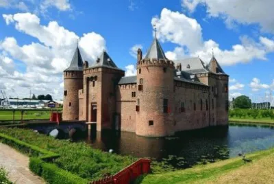 Muiderslot  the Netherlands jigsaw puzzle