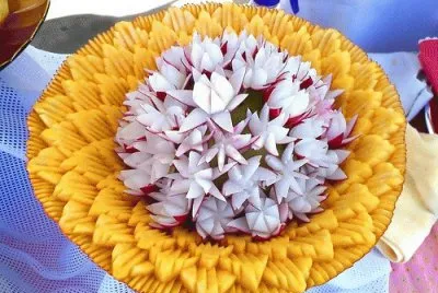 Fruit and Carvina jigsaw puzzle