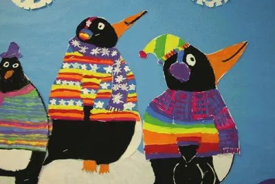 Pinguins painted by Inuit Kids