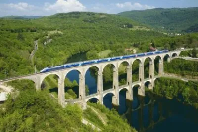 VIADUCTO DE CIZE BOLSOM, FRANCIA. jigsaw puzzle