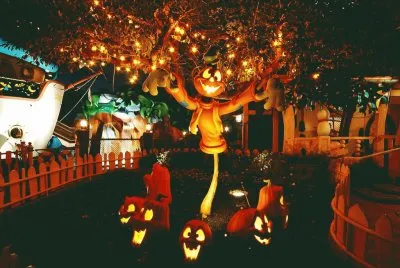 halloween-wallpaper-large001 jigsaw puzzle