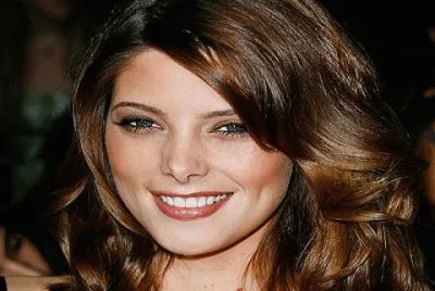 ashley genne