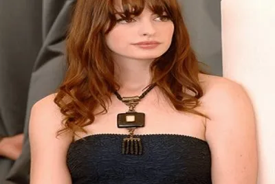 anne hathaway