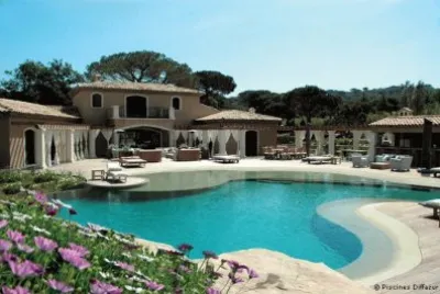 villa jigsaw puzzle