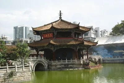 Ã©tang du Dragon Noir LIJIANG jigsaw puzzle