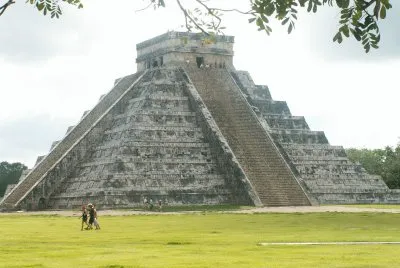 CHICHEN ITZA