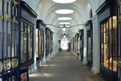 Antiguo pasaje comercial en Londres