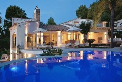 villa jigsaw puzzle