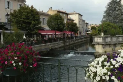 Quai Jean JaurÃ¨s, L 'Isle-sur-la-Sorgue