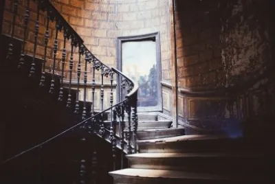 Hermosas escaleras jigsaw puzzle