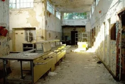 HOSPITAL ABANDONADO