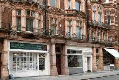 TIENDA EN LONDRES jigsaw puzzle