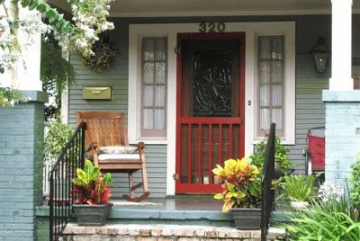puerta roja