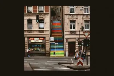 Escaleras de colores jigsaw puzzle