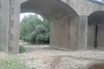puente sobre el pusa