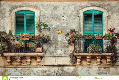 balcones antiguos muy bonitos