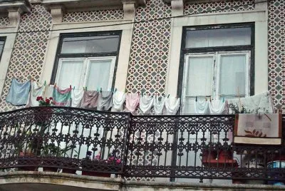 Un balcÃ³n muy bonito, pero sin ropa