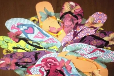 flip-flops in a wreath