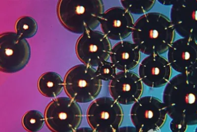 פאזל של å¹¾ä½•éœç‰©