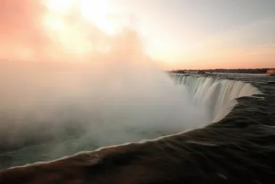 sunrise-niagara-falls-canada