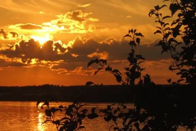 Another beautiful sunset on the river jigsaw puzzle