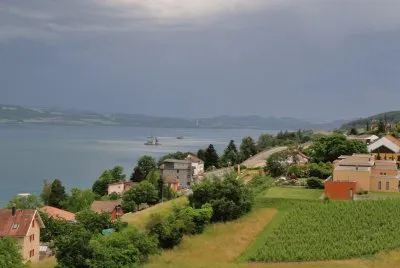 Lac et orage jigsaw puzzle