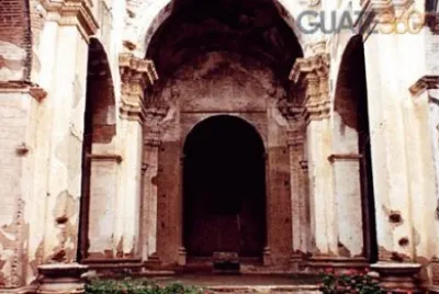 Una catedral en ruinas