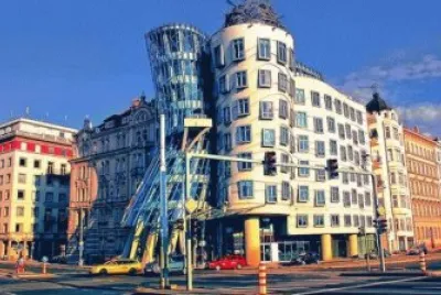 CASA DANZANTE EN PRAGA