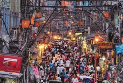Una populosa calle china jigsaw puzzle