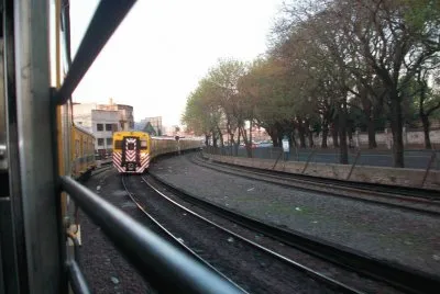 Federico Lacroze station arriving