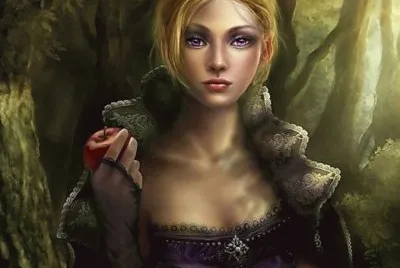 Mujer rubia en el bosque