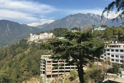 Himaláia visto de Dharamsala - India