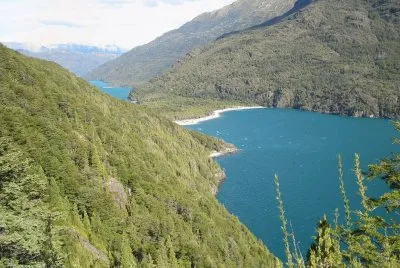 Lago Puelo. Chubut. Argentina jigsaw puzzle