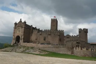 Castillo St Francis Xavier, Javier, Navarra jigsaw puzzle