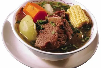 Sancocho de res