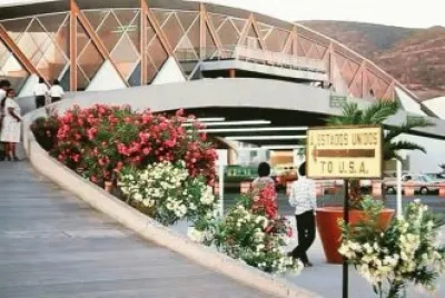 PUERTA MÃ‰XICO, TIJUANA B. C. jigsaw puzzle