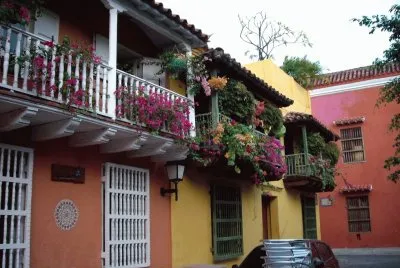 BalcÃ³n floreado jigsaw puzzle