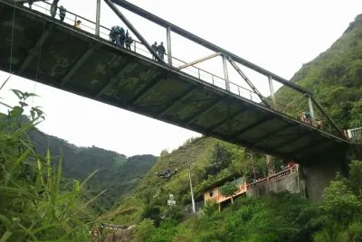 Bungee Jumping