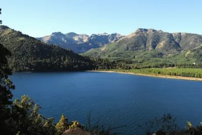 Lago Hua Hum. NeuquÃ©n. Argentina
