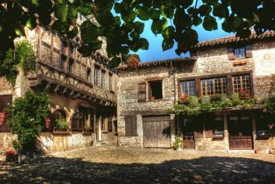 PÃ©rouges. Francia