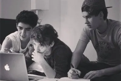 jos, alonso y bryan jigsaw puzzle