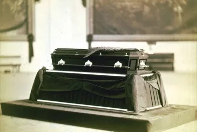פאזל של President James Garfield 's casket