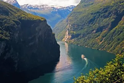 פאזל של Fiordo de Geiranger. Noruega