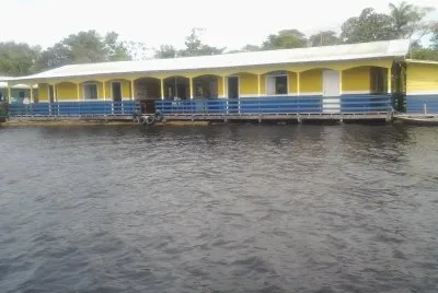 Casa Flutuante no Rio Negro - AM